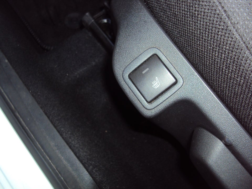 Peugeot 108 1,0 e-VTi 72 Allure+ 5d