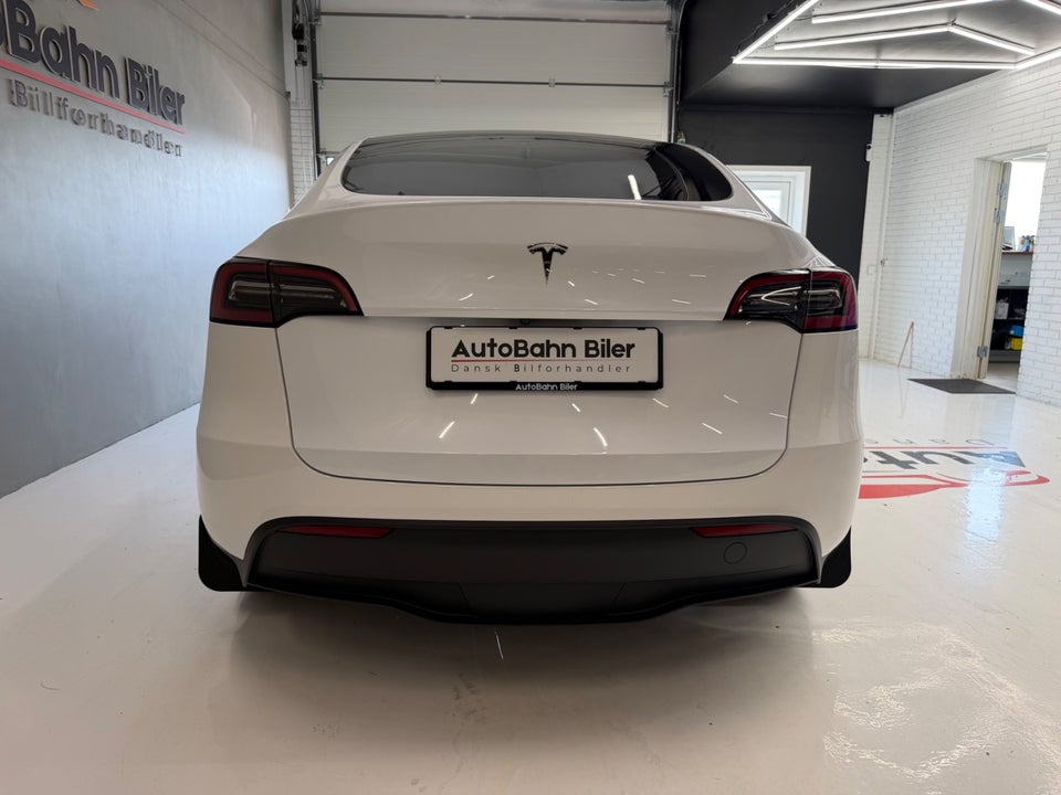 Tesla Model Y RWD 5d