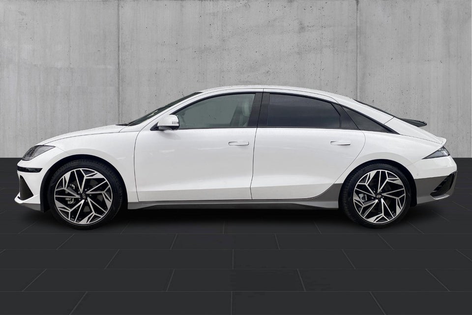 Hyundai Ioniq 6 77 Techniq 4d