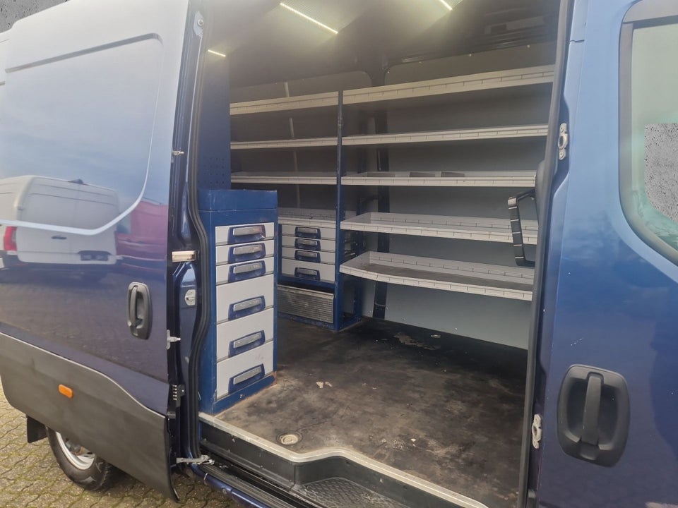 Iveco Daily 3,0 35S18 12m³ Van AG8