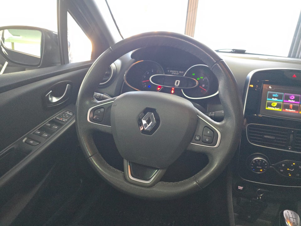 Renault Clio IV 1,5 dCi 90 Limited 5d
