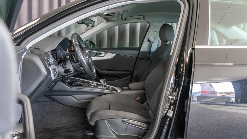 Audi A4 2,0 TFSi 190 Sport S-tr. 4d