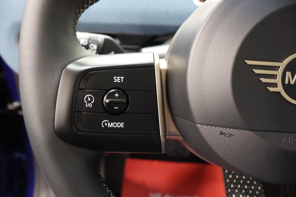 MINI Aceman E Favoured Trim M 5d