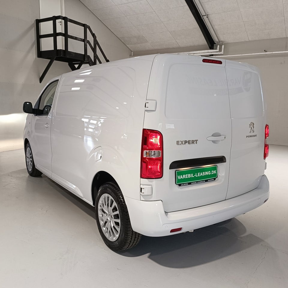 Peugeot Expert 2,0 BlueHDi 177 L2 Premium EAT8 Van
