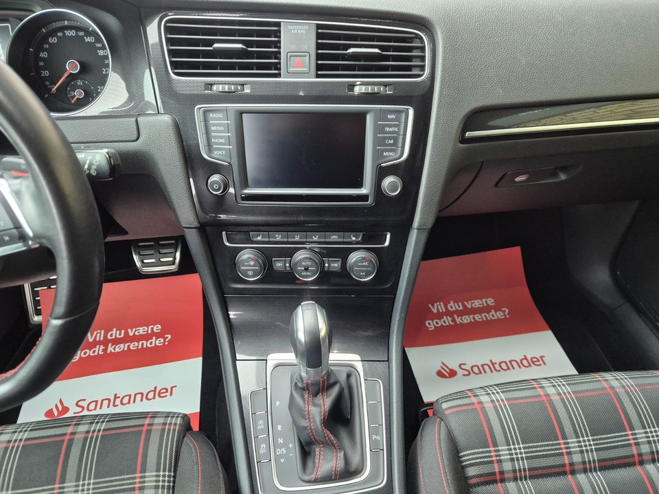 VW Golf VII 2,0 GTi DSG BMT 5d
