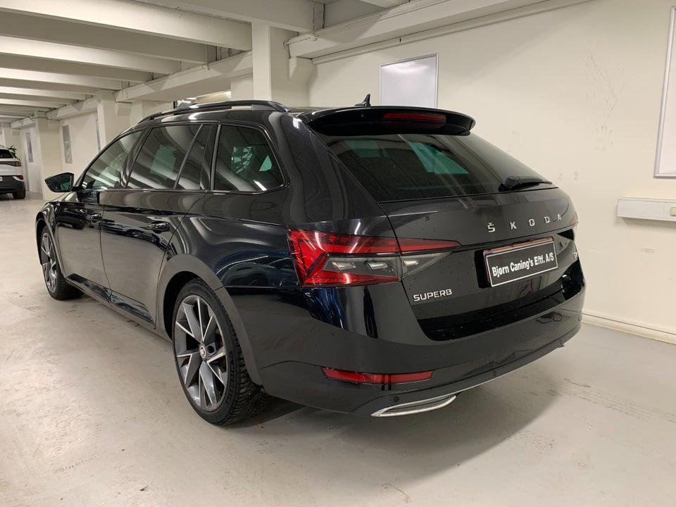 Skoda Superb 1,4 TSi iV Sportline Combi DSG 5d