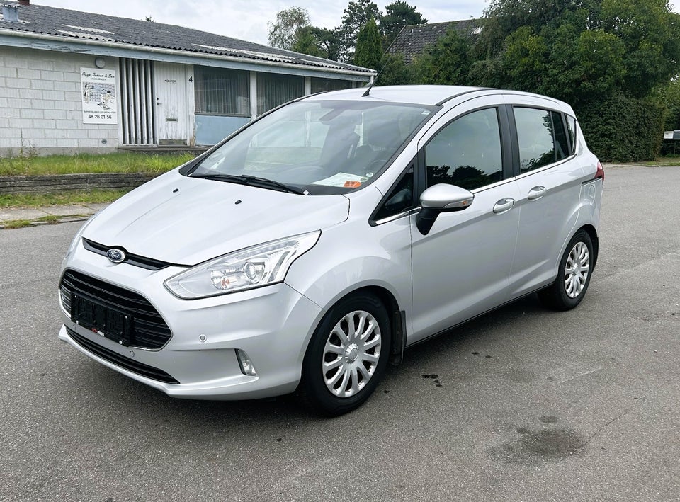 Ford B-MAX 1,0 SCTi 125 Titanium 5d