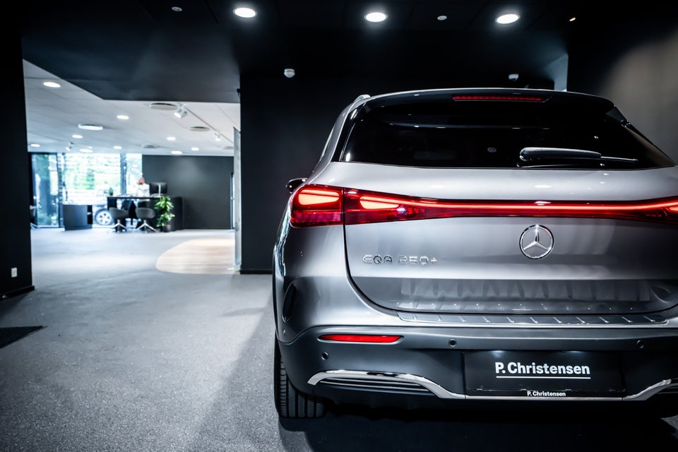 Mercedes EQA250+ AMG Premium 5d