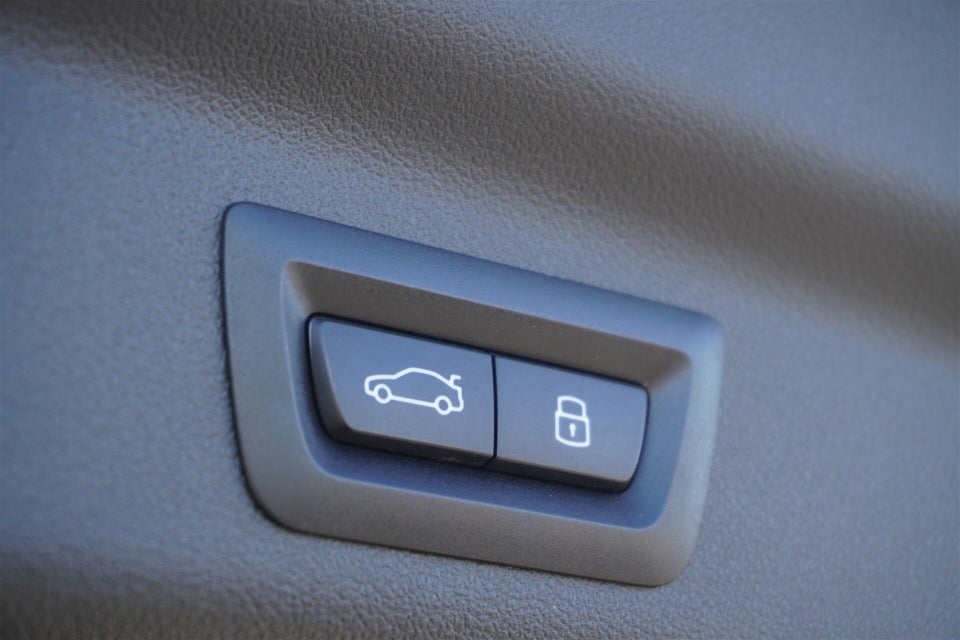 BMW iX1 xDrive30 M-Sport 5d