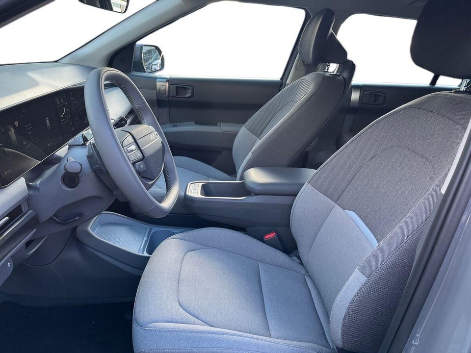 Kia EV3 58 Standard Range Access 5d