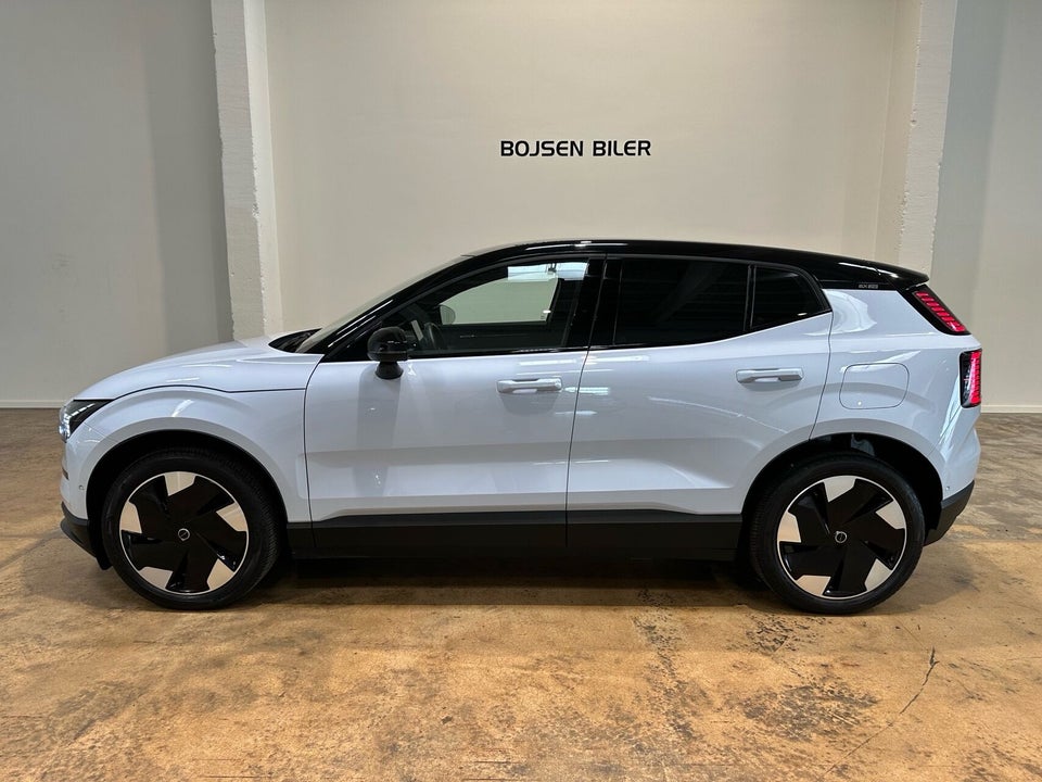Volvo EX30 Extended Range Ultra 5d