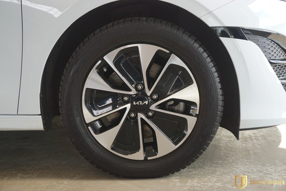 Kia Ceed 1,6 PHEV Prestige SW DCT 5d