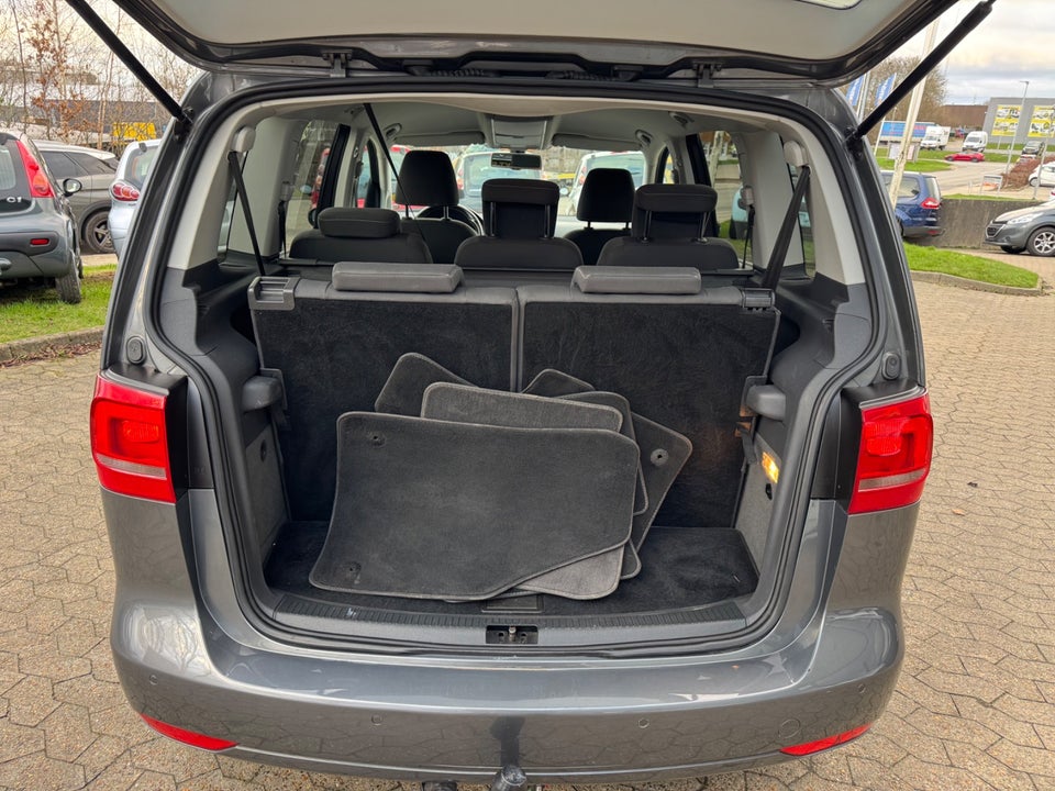 VW Touran 1,6 TDi 105 Match BMT 7prs 5d