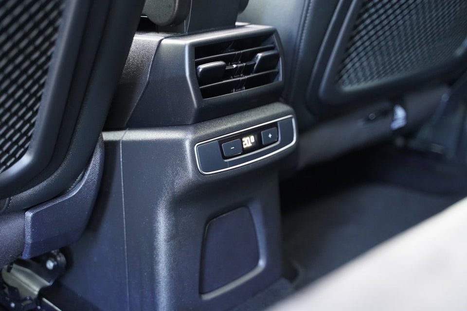 Audi Q4 e-tron 40 Attitude S-line 5d