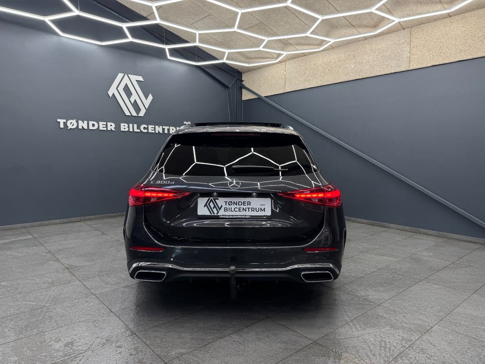 Mercedes C300 d 2,0 AMG Line stc. aut. 5d