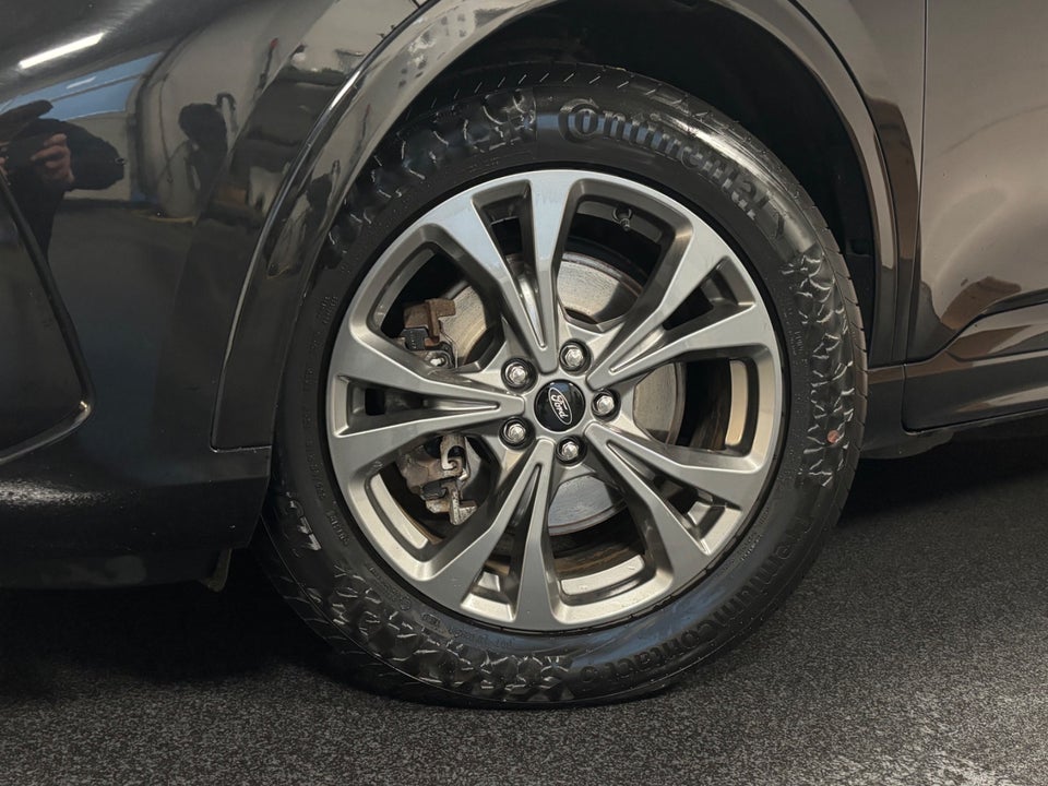 Ford Kuga 2,5 PHEV ST-Line CVT 5d