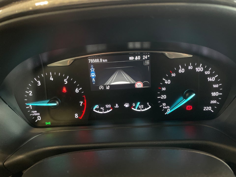 Ford Puma 1,0 EcoBoost mHEV Titanium 5d