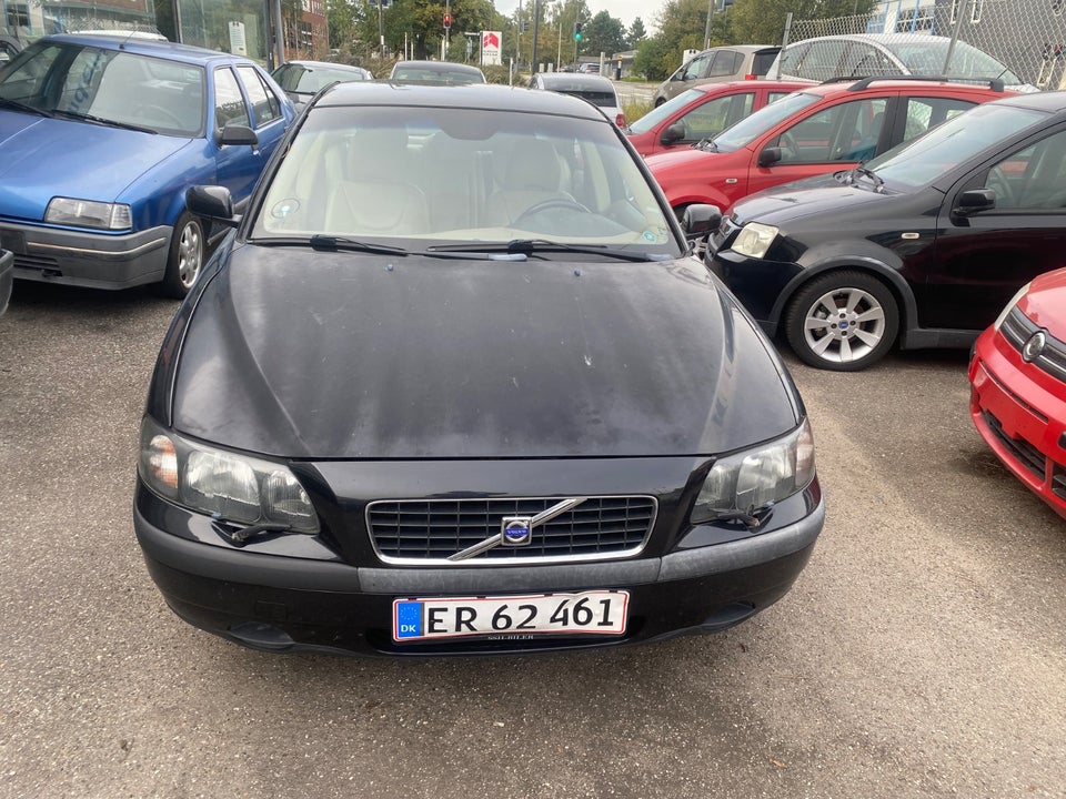 Volvo S60 2,4 140 4d
