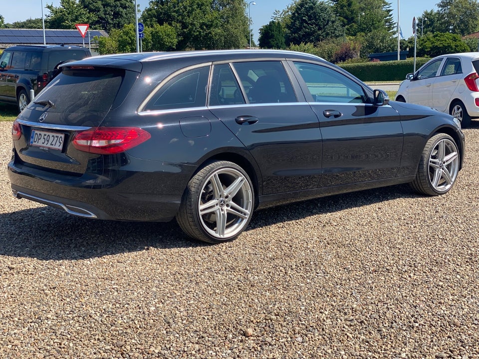 Mercedes C220 d 2,2 Business stc. aut. 5d