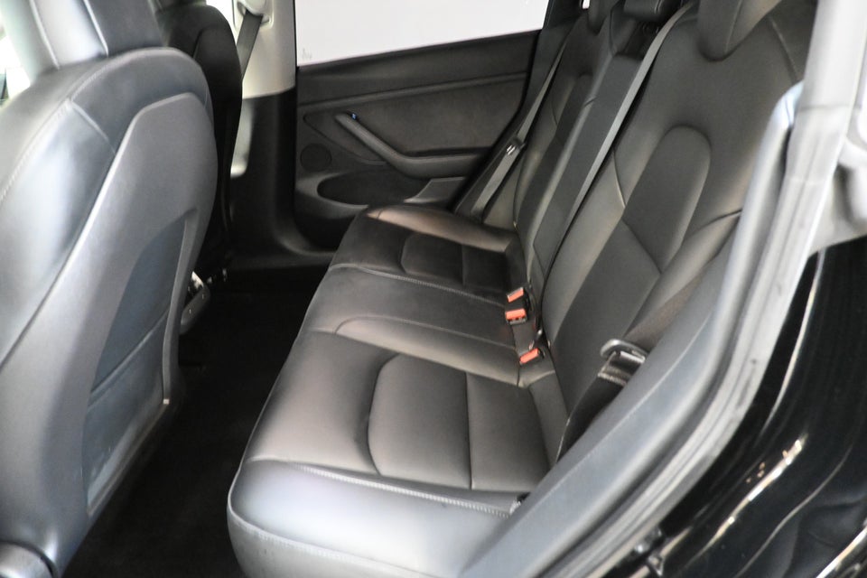 Tesla Model 3 Performance AWD 4d