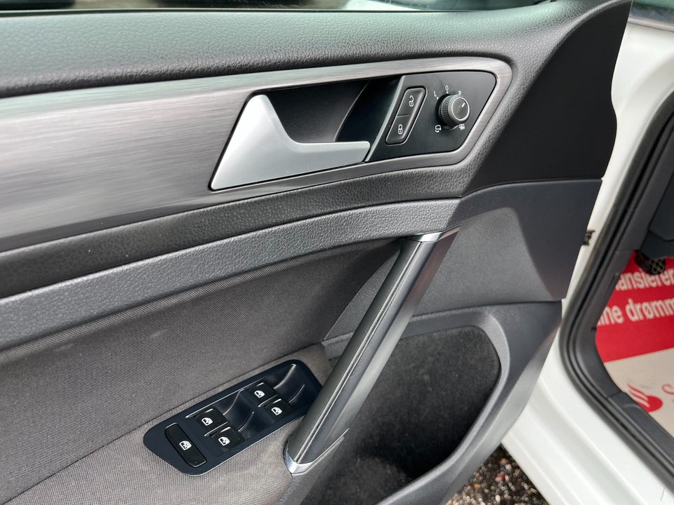 VW Golf VII 1,4 TSi 125 Comfortline Variant 5d