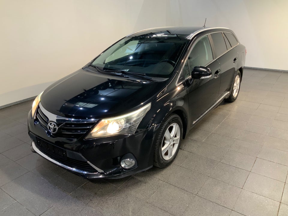 Toyota Avensis 2,0 D-4D T3 stc. 5d
