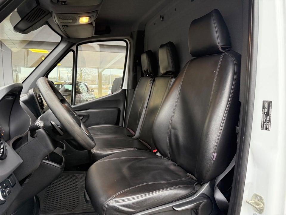 Mercedes Sprinter 211 2,2 CDi A1 Kassevogn aut. FWD