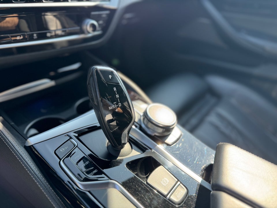 BMW 520d 2,0 M-Sport aut. 4d