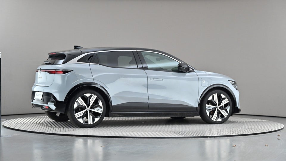 Renault Megane E-Tech 60 Iconic 5d