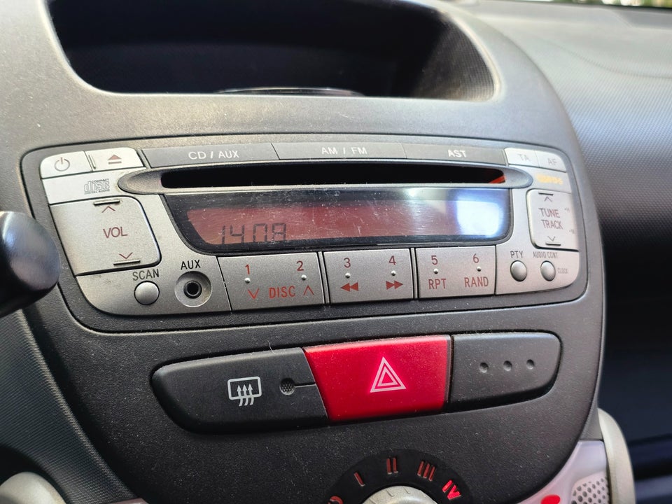 Citroën C1 1,0i SX 5d