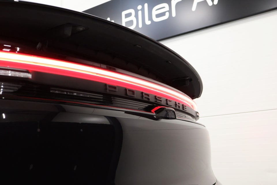 Porsche Macan 4 5d