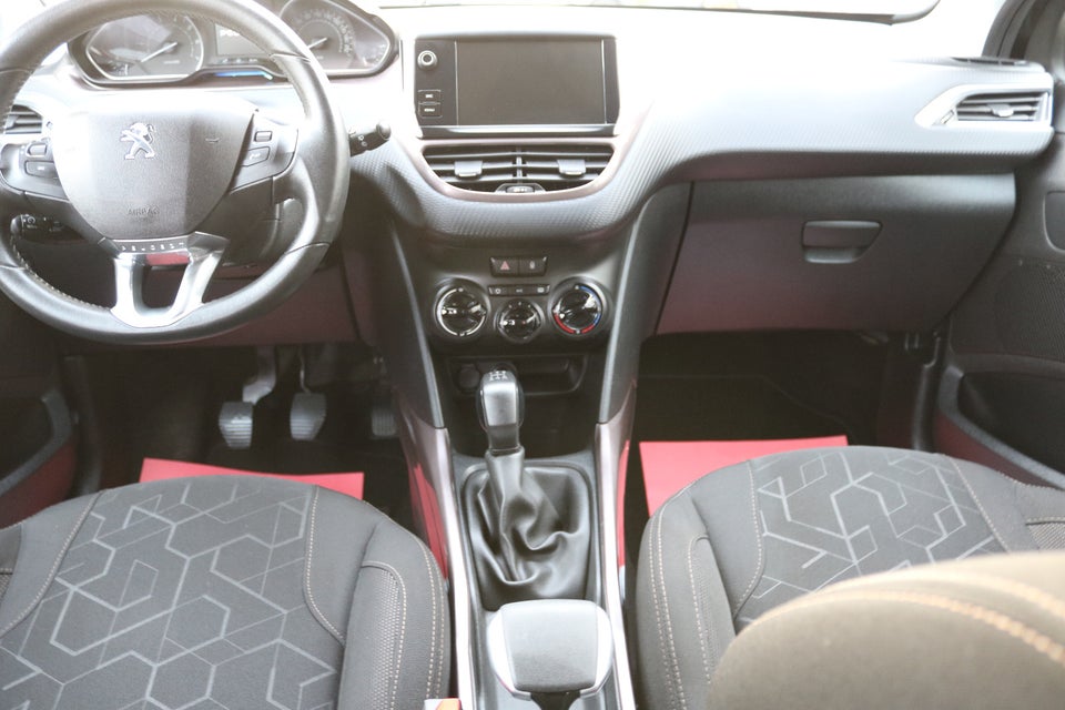 Peugeot 2008 1,2 VTi 82 Motion+ 5d