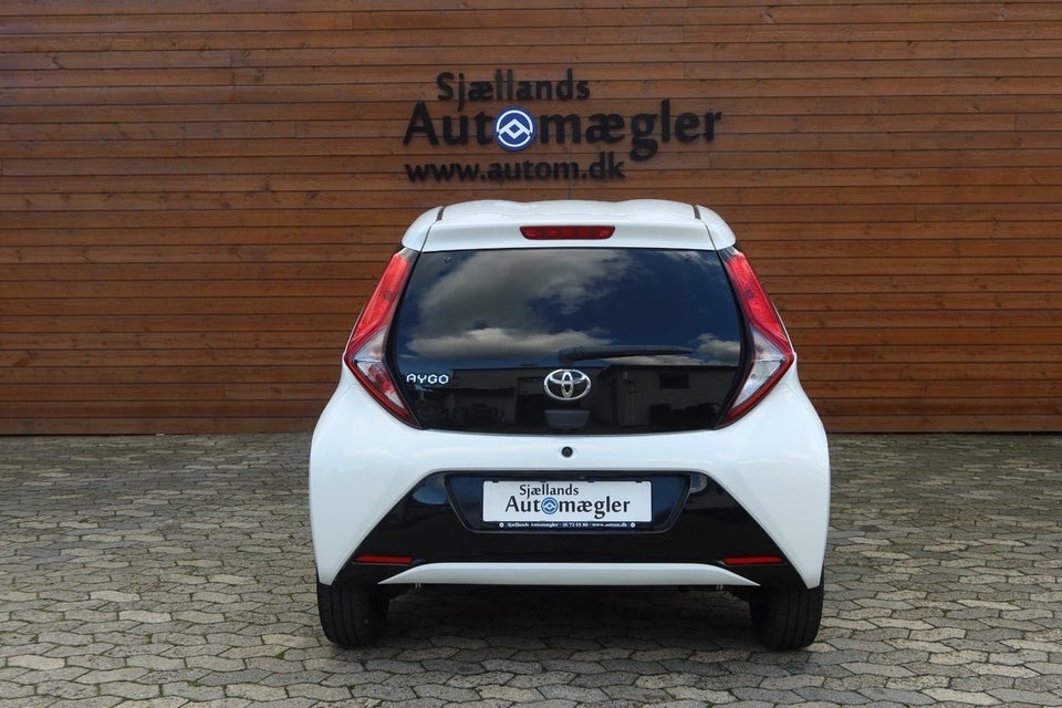 Toyota Aygo 1,0 VVT-i x-sky x-shift 5d