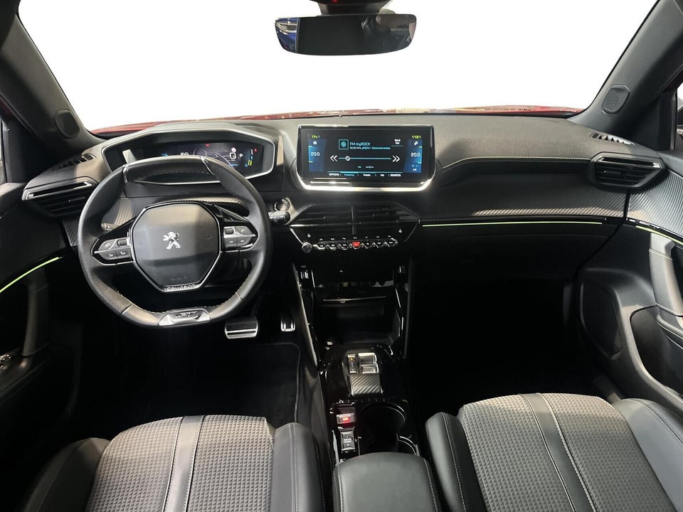 Peugeot e-2008 50 GT 5d