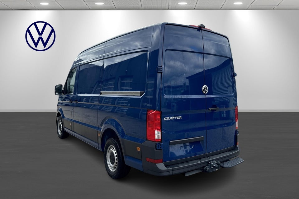 VW Crafter 35 2,0 TDi 177 Kassevogn L3H3 aut.