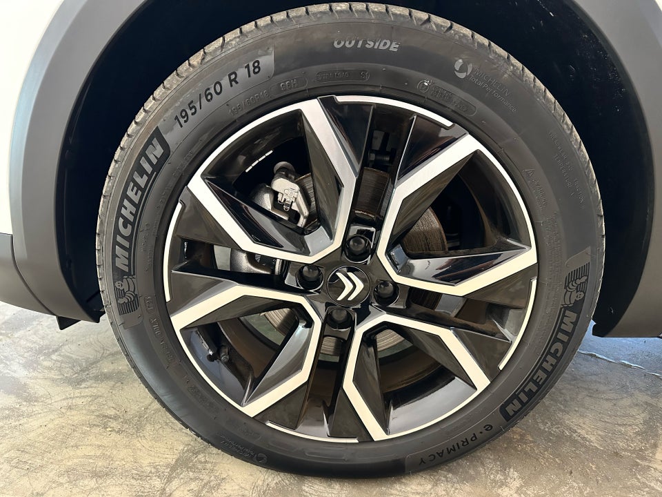 Citroën ë-C4 50 Shine 5d