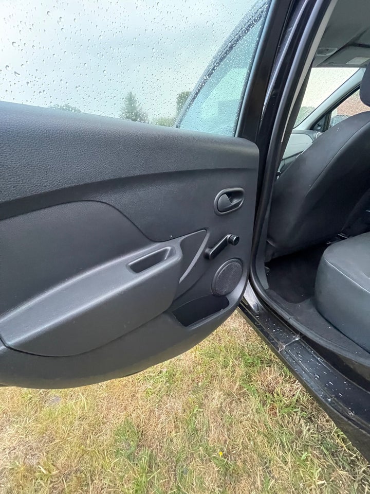 Dacia Sandero 1,5 dCi 75 Ambiance 5d