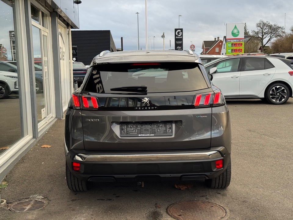 Peugeot 3008 1,6 Hybrid Allure Limited EAT8 5d