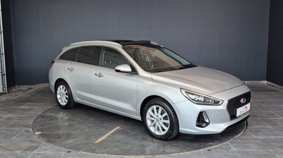 Hyundai i30 1,4 T-GDi Premium stc. DCT 5d