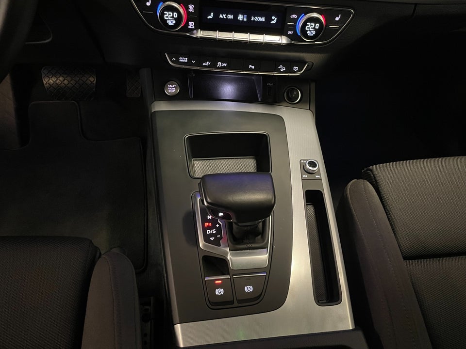 Audi Q5 50 TFSi e Prestige Sportback quattro S-tr. 5d