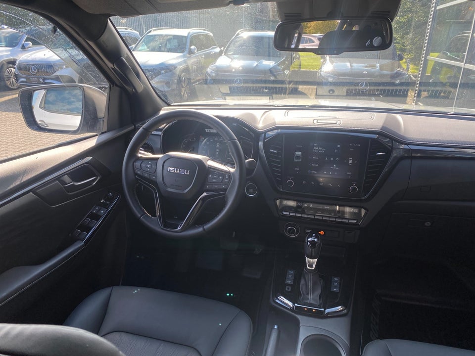 Isuzu D-Max 1,9 TD 163 Crew Cab Exclusive aut. 4d