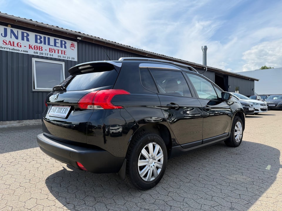 Peugeot 2008 1,2 VTi 82 Access 5d