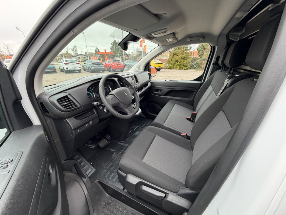 Peugeot e-Expert 50 L2 Plus Van