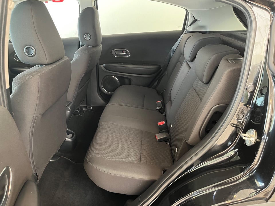 Honda HR-V 1,5 i-VTEC Elegance CVT 5d