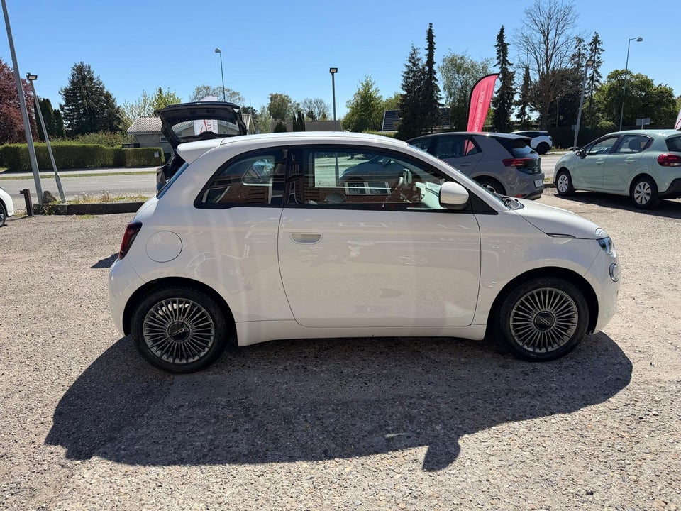 Fiat 500e 42 Icon 3d