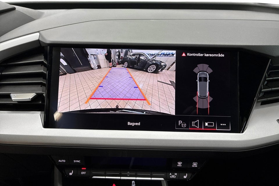Audi Q4 e-tron 45 Progress 5d