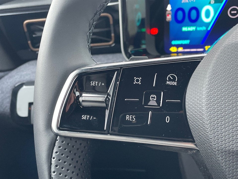 Renault 4 E-Tech 52 Techno 5d