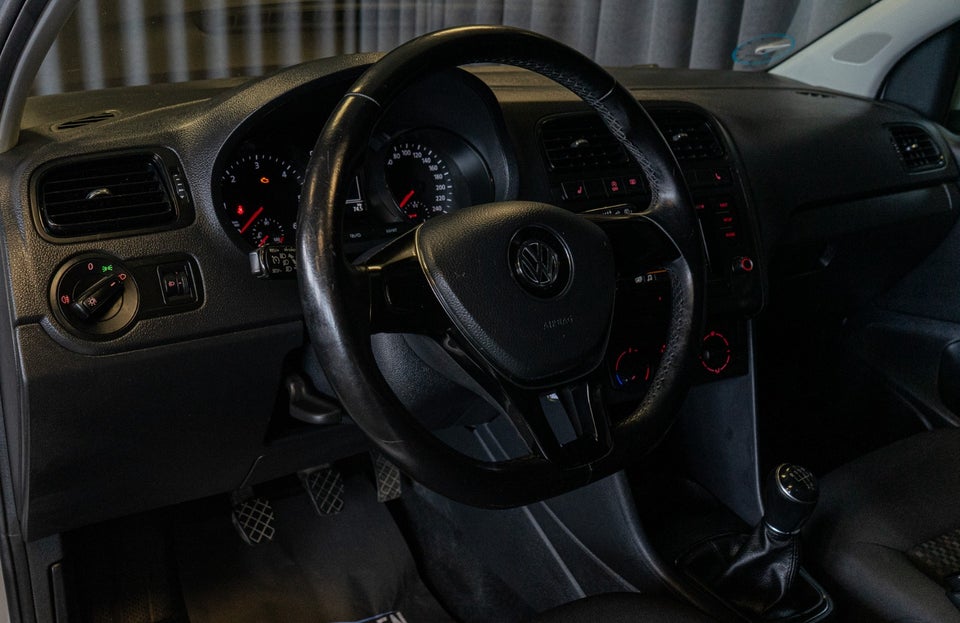 VW Polo 1,4 TDi 75 Trendline BMT 5d