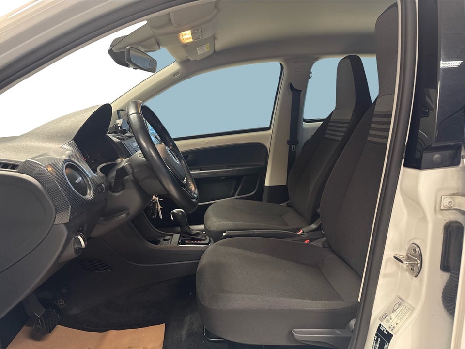 VW e-Up! Move Up! 5d