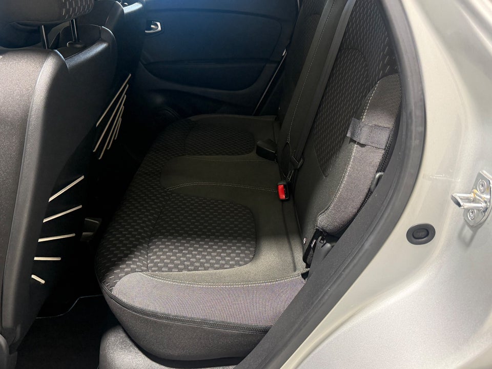 Renault Captur 1,5 dCi 90 Expression 5d